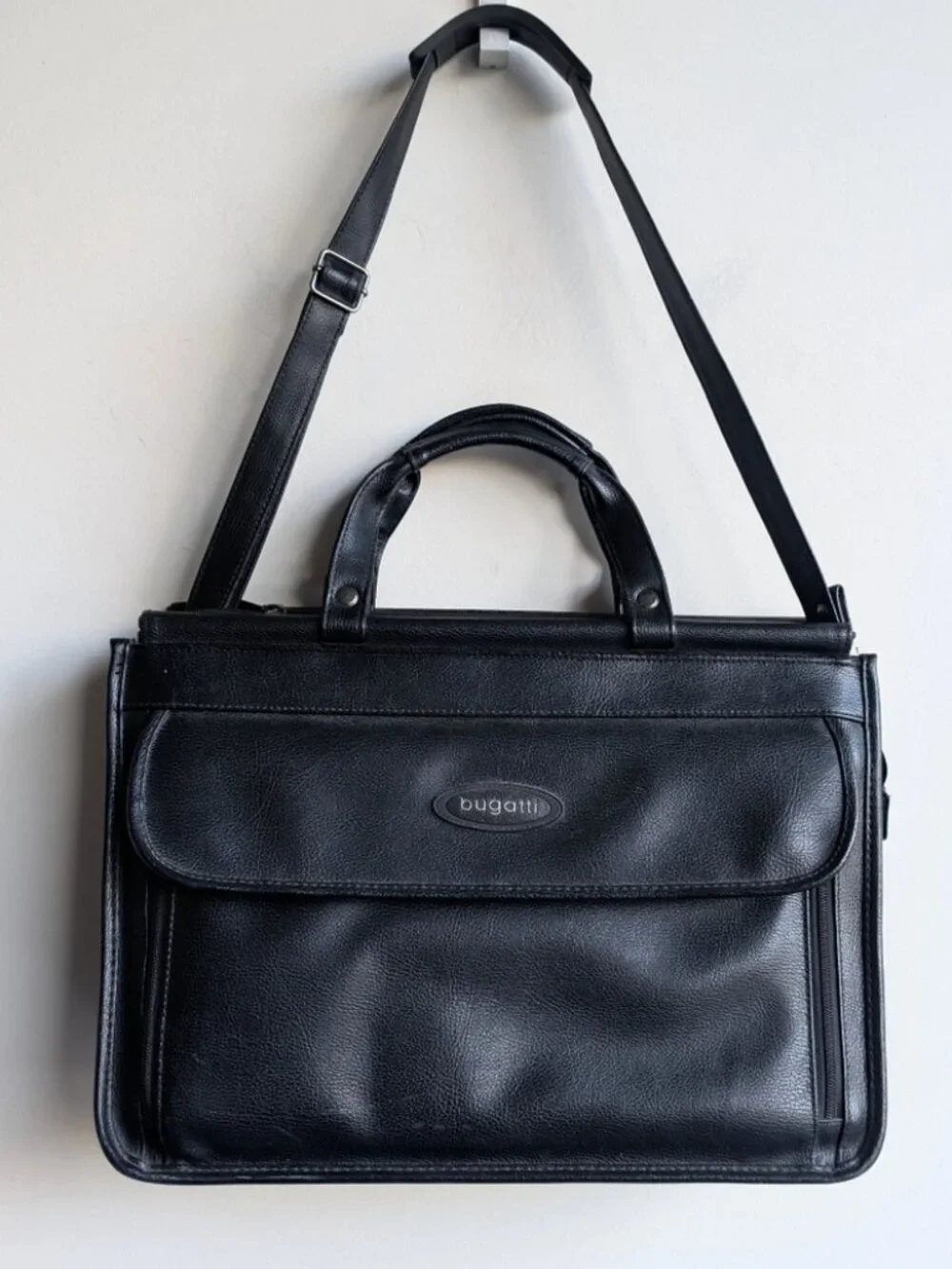 Vintage Bugatti Classic Black Leather Briefcase